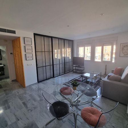 Atocha 3 Lägenhet Málaga Exteriör bild