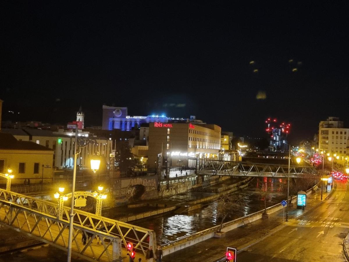 Atocha 3 Lägenhet Málaga Exteriör bild